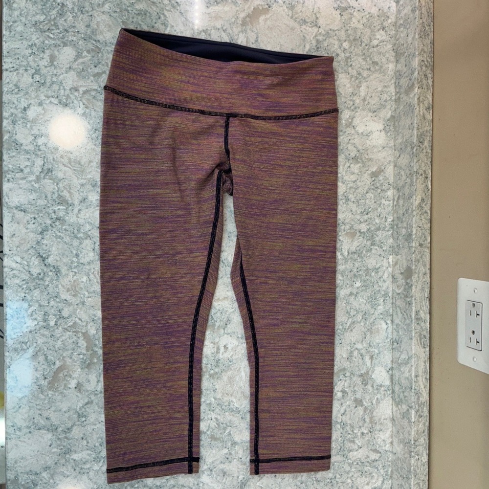 Lululemon Wunder Under Crop Leggings 8 Purple Yellow Space Dye Striped Luon Yoga